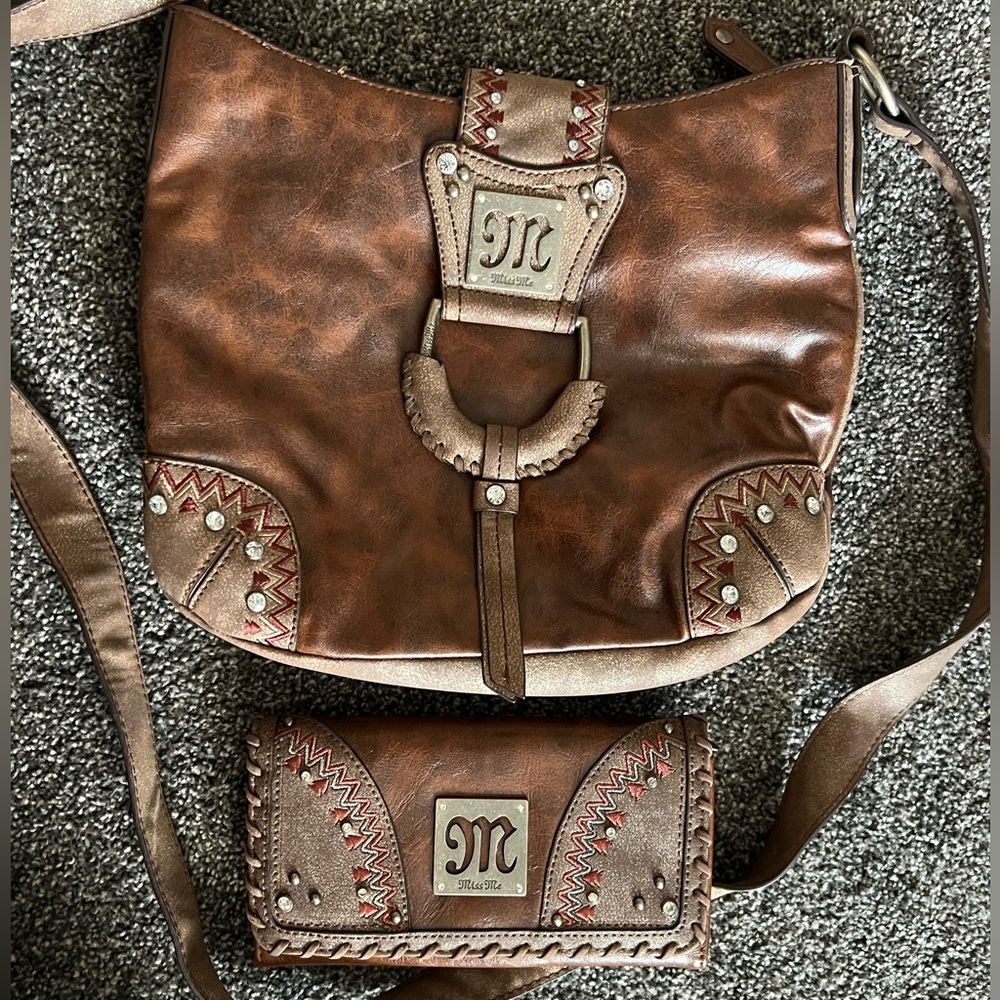 Miss me purse with matching wallet